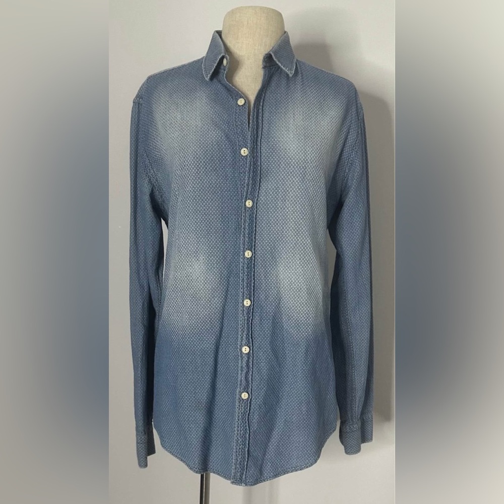 Zara: Blue Long Sleeve Button-Up Shirt